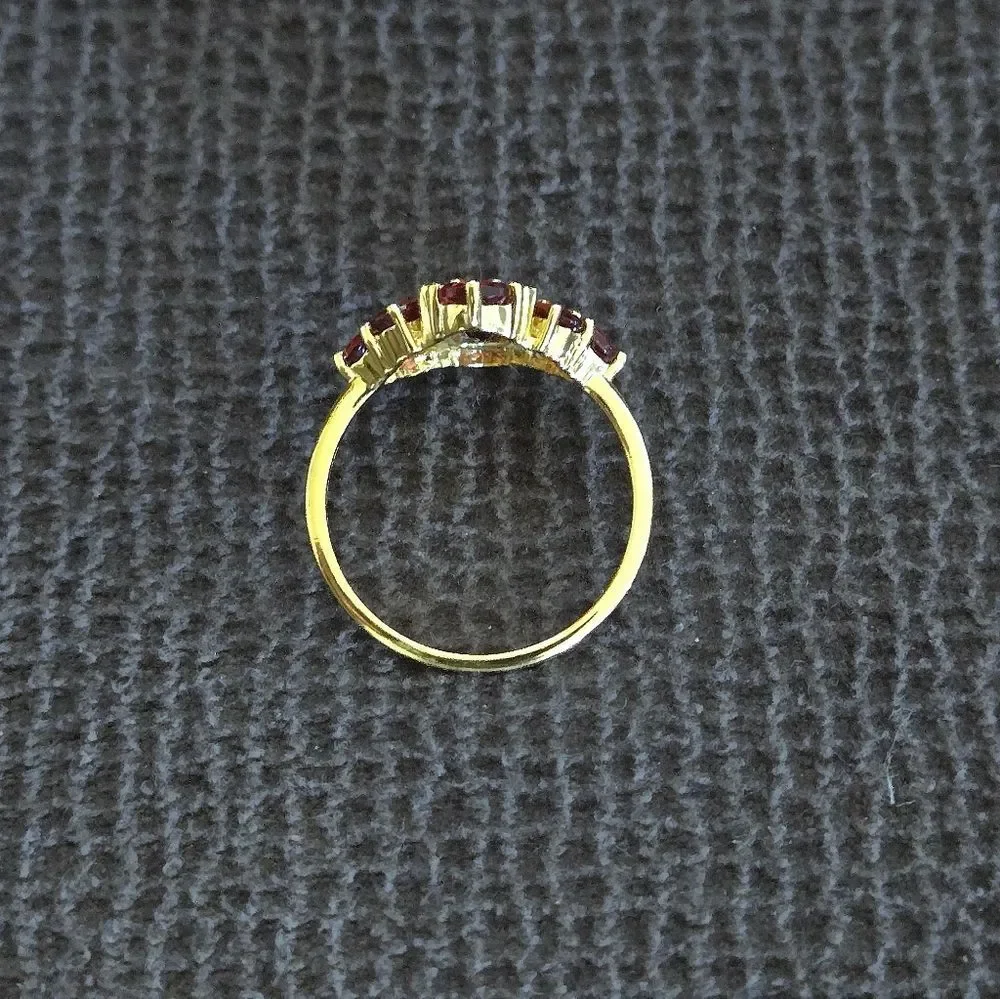Shivam Garnet Cluster with White Topaz Ring💍 - NWT